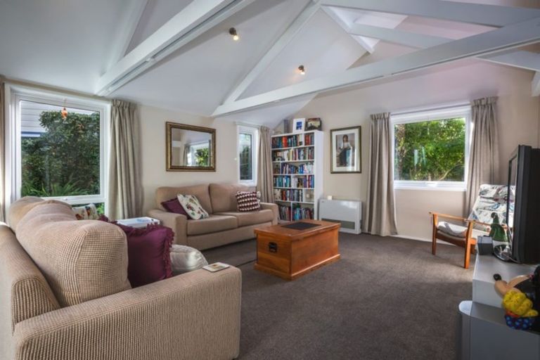 Photo of property in 11 The Quarterdeck, Whitby, Porirua, 5024