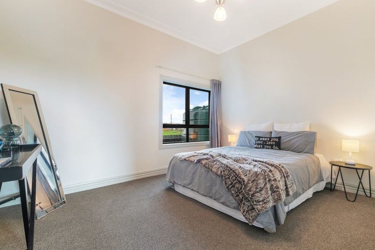 Photo of property in 346 Otaua Road, Otaua, Waiuku, 2682