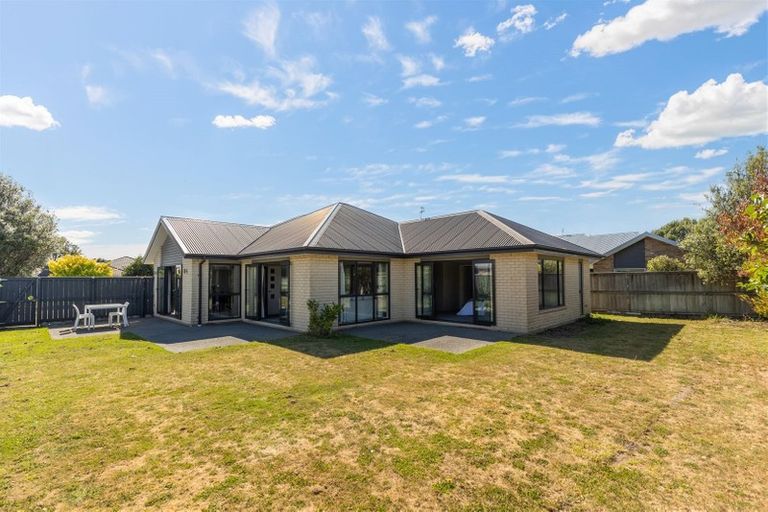 Photo of property in 20 Broken Run, Wigram, Christchurch, 8025