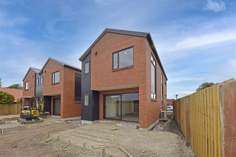 Photo of property in 1/31 Athol Terrace, Upper Riccarton, Christchurch, 8041