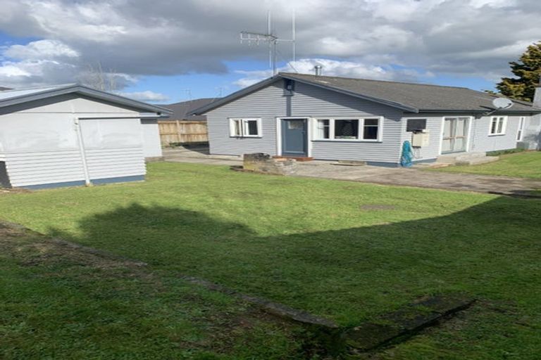 Photo of property in 16 Hinau Street, Maeroa, Hamilton, 3200