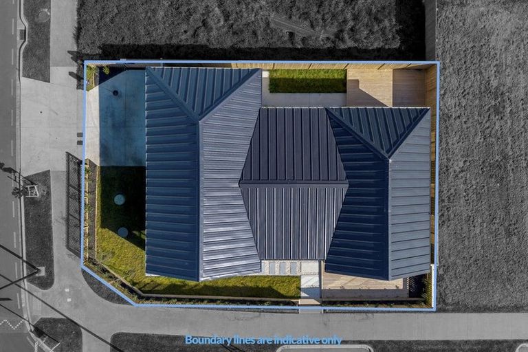 Photo of property in 77 Maungakaraka Road, Karaka, 2580