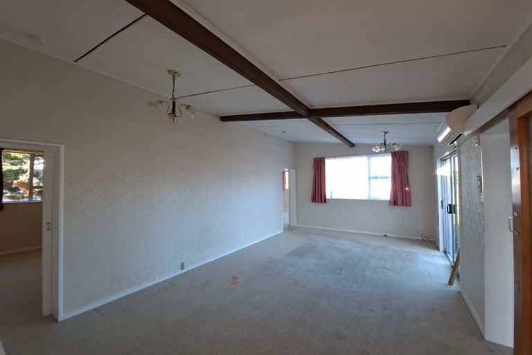 Photo of property in 43 Wynyard Street, Normanby, Hawera, 4614