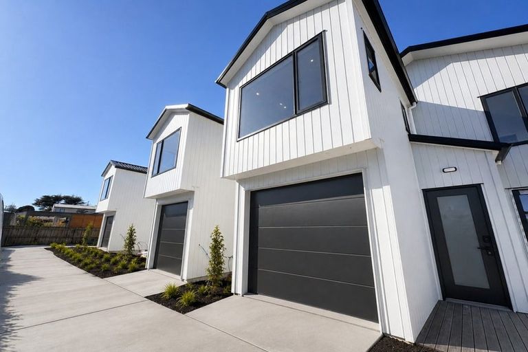 Photo of property in 47c Cambridge Terrace, Papatoetoe, Auckland, 2025