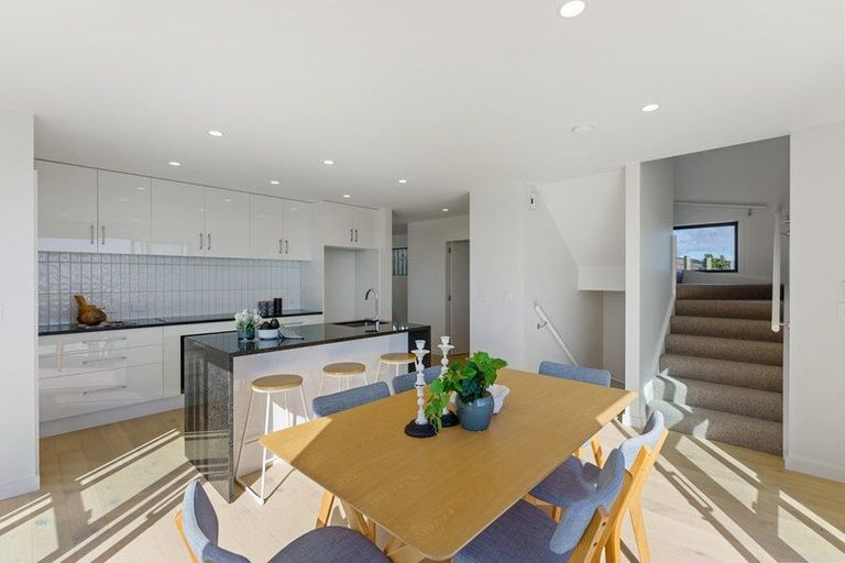 Photo of property in 49 Wilson Way, Waikanae, 5036