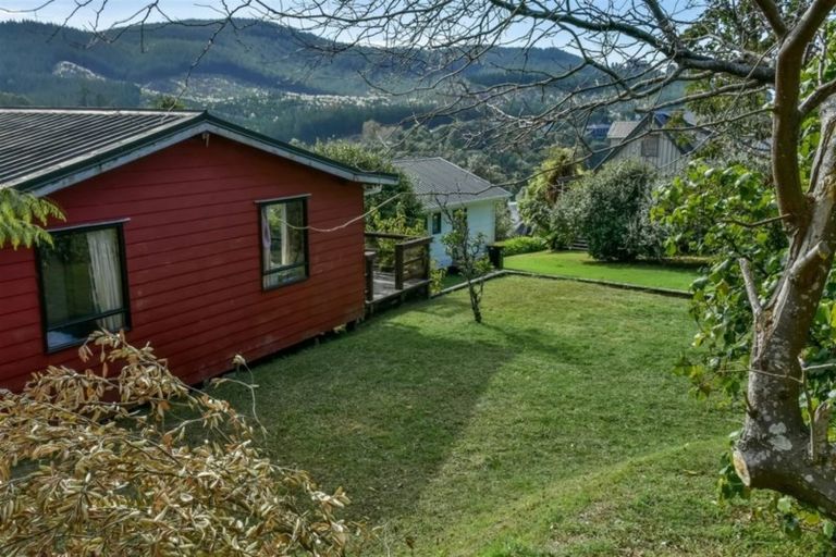 Photo of property in 100 Onemana Drive, Onemana, Whangamata, 3691