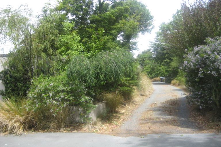 Photo of property in 2/144a Fisher Avenue, Beckenham, Christchurch, 8023