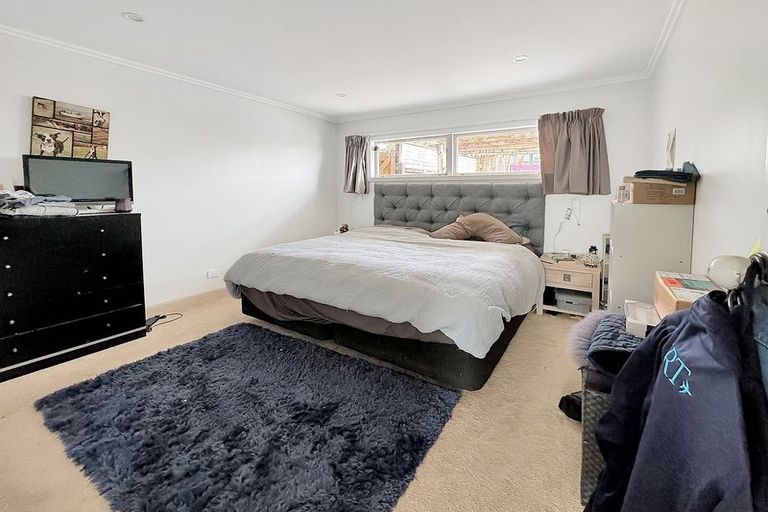 Photo of property in 2/1 Broadview Place, Howick, Auckland, 2014