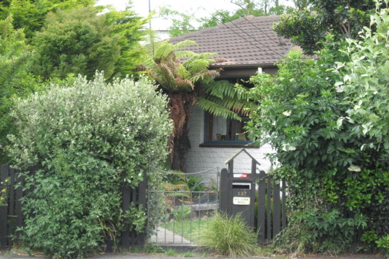 Photo of property in 137 Roydvale Avenue, Burnside, Christchurch, 8053