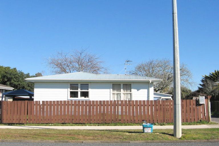 Photo of property in 41 Dominion Road, Papakura, 2110