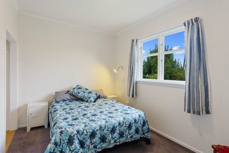 Photo of property in 323 Te Horo Beach Road, Te Horo Beach, Otaki, 5581