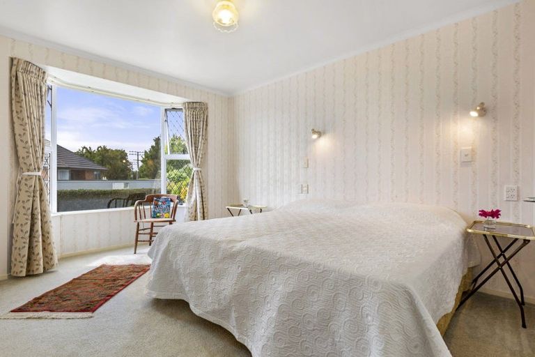 Photo of property in 1 Collins Avenue, Te Awamutu, 3800