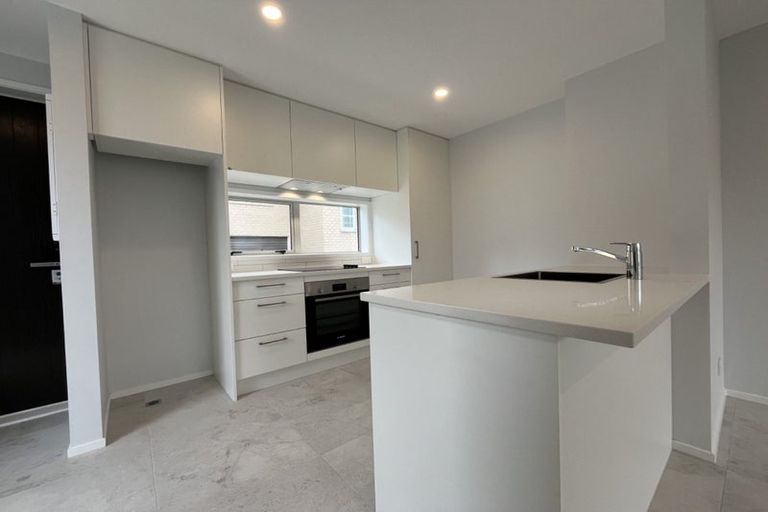 Photo of property in 12d Greenock Road, Ranui, Auckland, 0612