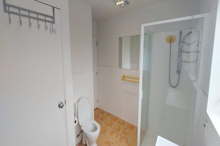 Photo of property in 1/17 Charlenne Close, Ranui, Auckland, 0612