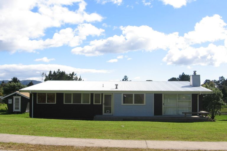 Photo of property in 32 Holland Close, Pauanui, Hikuai, 3579