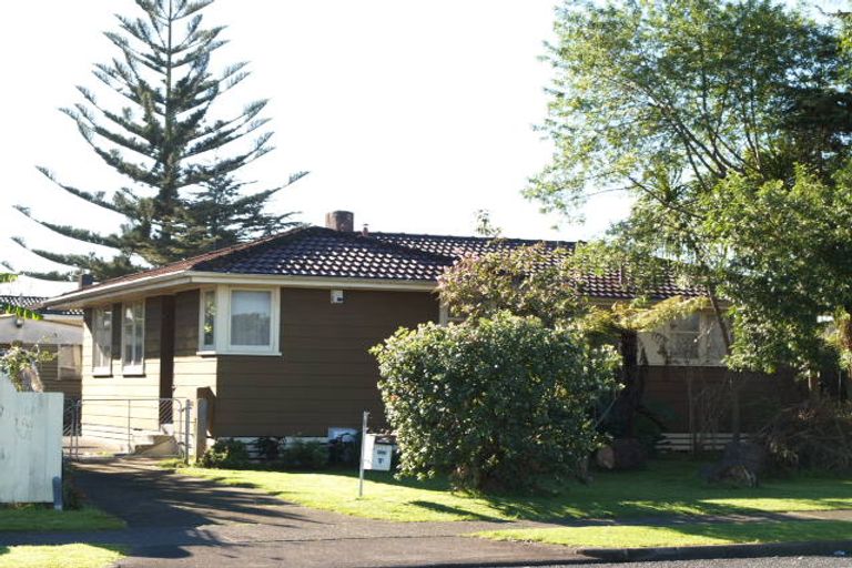 Photo of property in 31 Henwood Road, Mangere East, Auckland, 2024