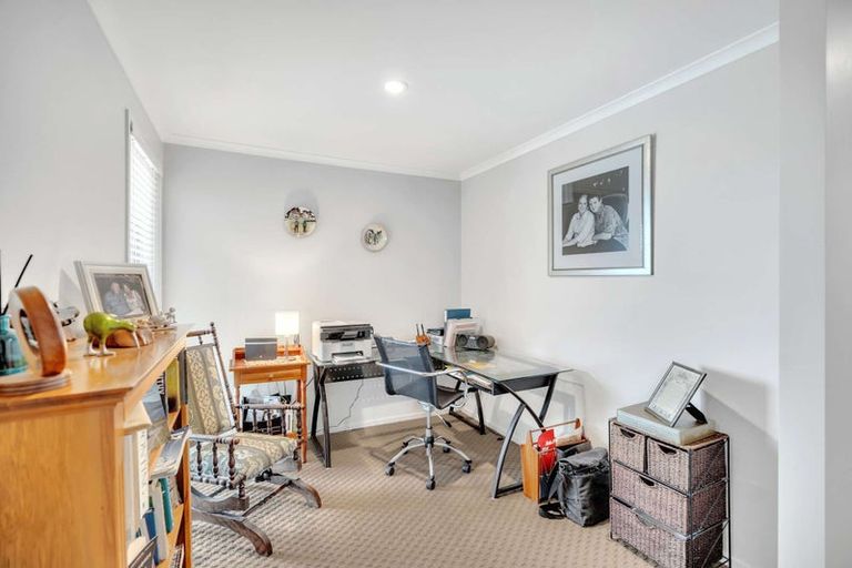 Photo of property in 12 Omana Avenue, Shelly Beach, Helensville, 0874