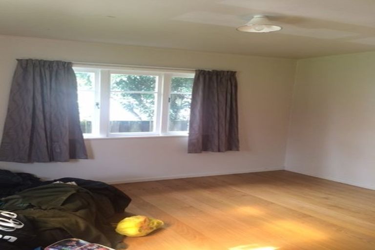 Photo of property in 10a Gibbs Road, Manurewa, Auckland, 2102