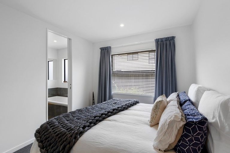 Photo of property in 2 Canter Lane, Aidanfield, Christchurch, 8025