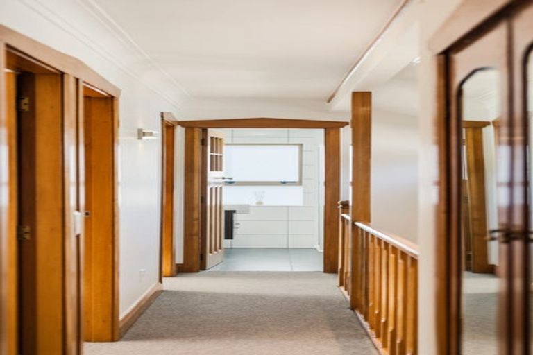 Photo of property in 5 Puriri Street, Woburn, Lower Hutt, 5010