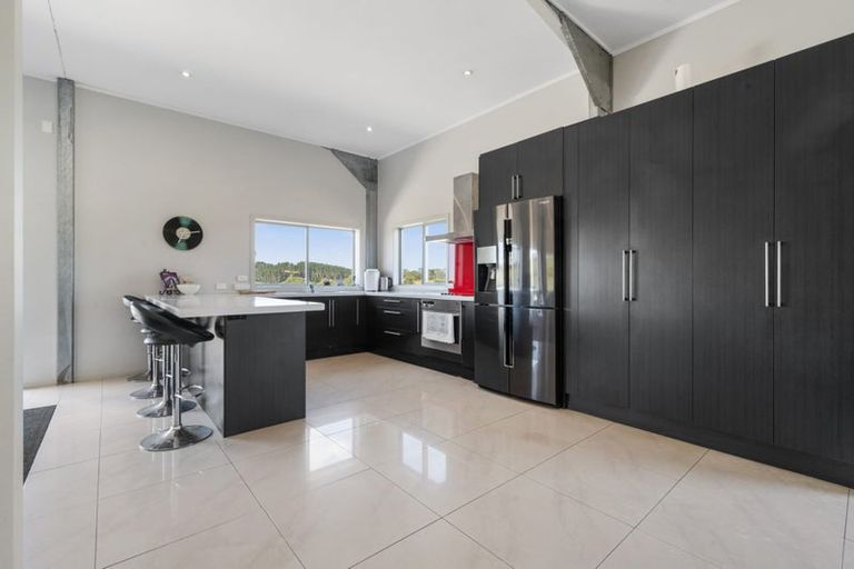 Photo of property in 141 Wades Road, Whitford, Howick, 2571