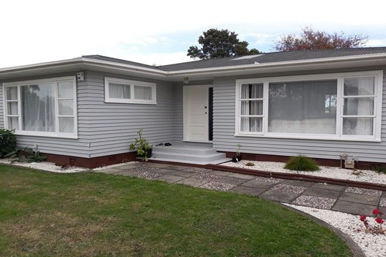 Photo of property in 10 Aspiring Avenue, Milson, Palmerston North, 4414