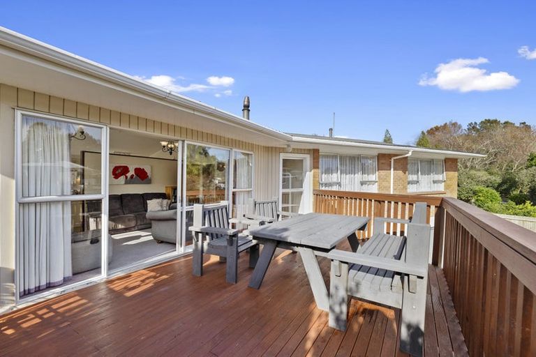 Photo of property in 1 Wayne Place, Ferndale, New Plymouth, 4310