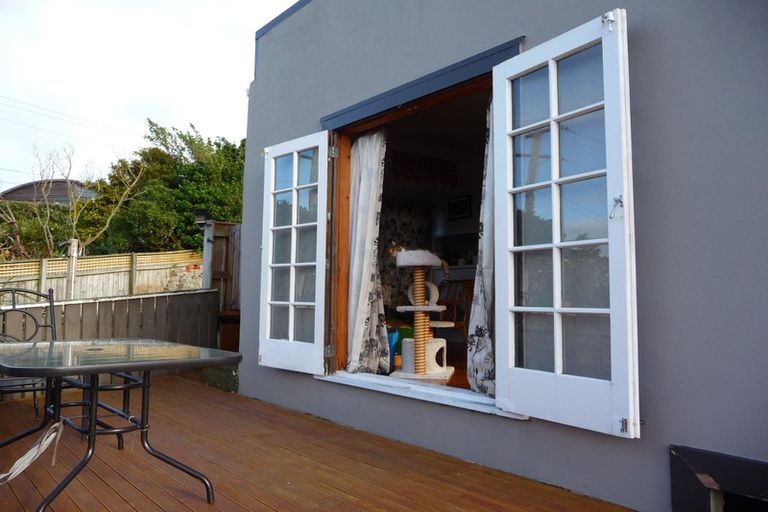 Photo of property in 65 Gordon Road, Plimmerton, Porirua, 5026