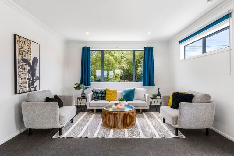 Photo of property in 32 Mandalay Terrace, Khandallah, Wellington, 6035