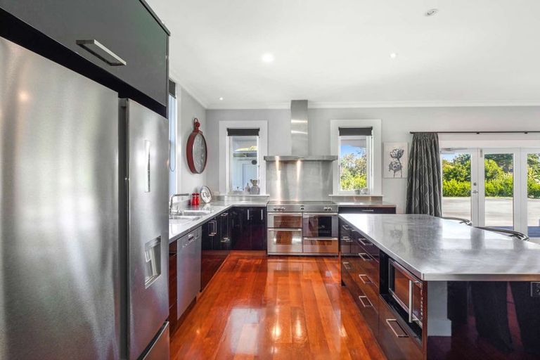 Photo of property in 163 Great North Road, Otamatea, Whanganui, 4501