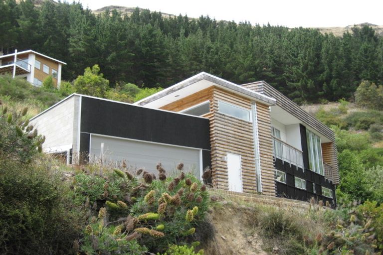 Photo of property in 53 Ocean View Terrace, Sumner, Christchurch, 8081