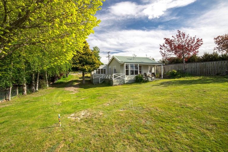 Photo of property in 66 Lakeview Terrace, Lake Hawea, Wanaka, 9382
