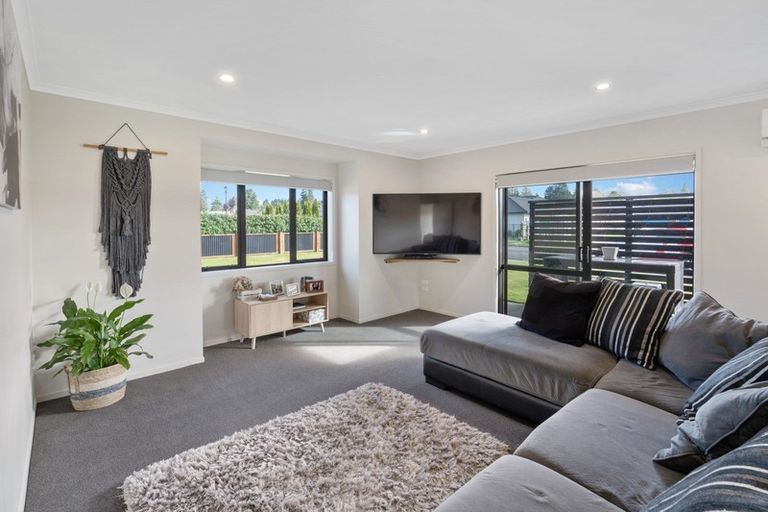 Photo of property in 3 Mercade Close, Stratford, 4332