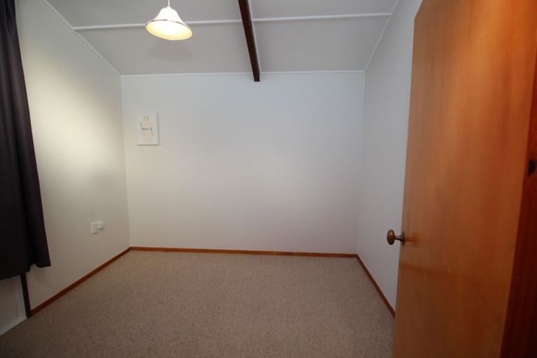 Photo of property in 12 Totara Street, Marton, 4710