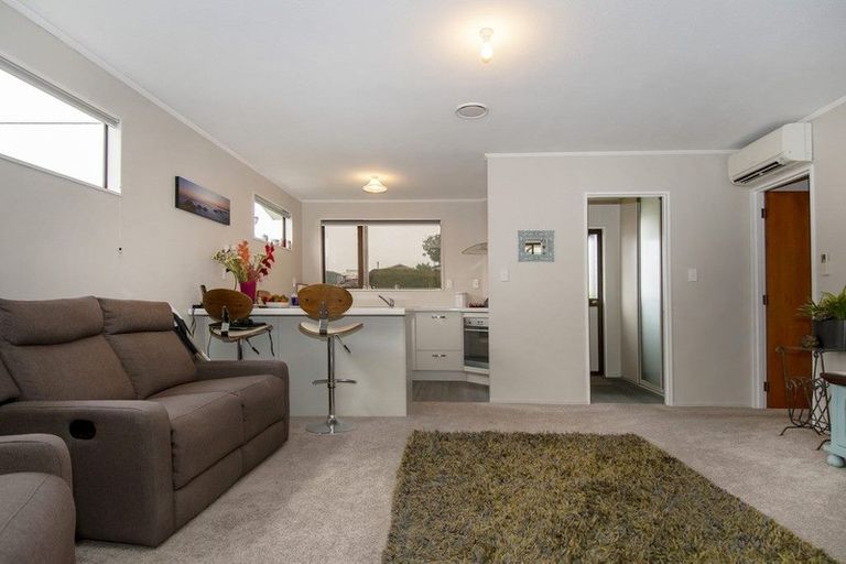 Photo of property in 13 Auskerry Street, Palmerston, 9430