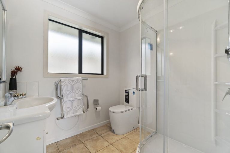 Photo of property in 1 Parkwood Place, Huntington, Hamilton, 3210