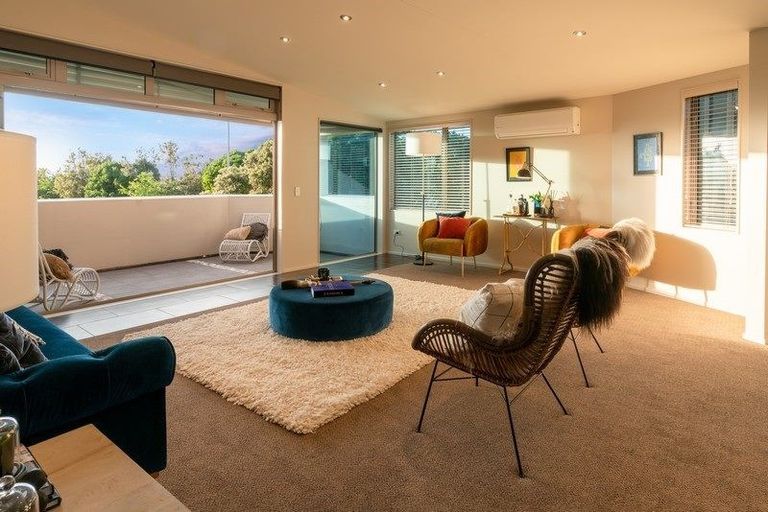 Photo of property in 9 Newry Road, Raumati Beach, Paraparaumu, 5032