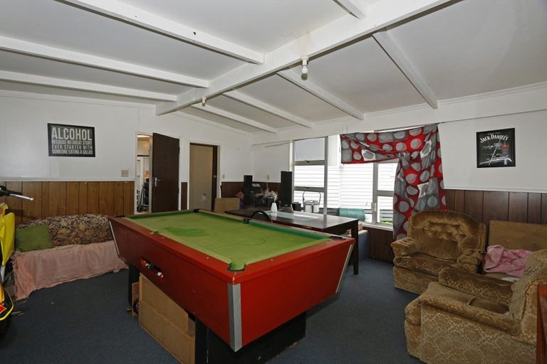 Photo of property in 15 Murray Avenue, Hawera, 4610