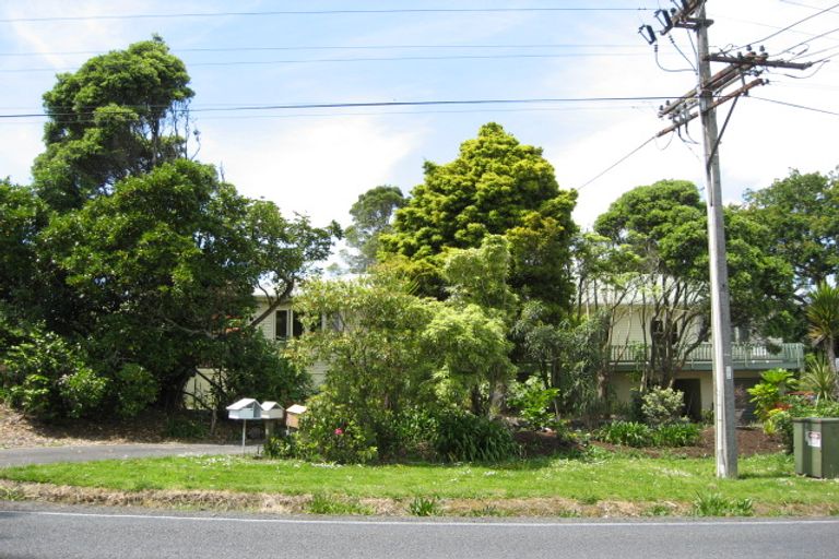 Photo of property in 1293 Coatesville-riverhead Highway, Kumeu, 0892