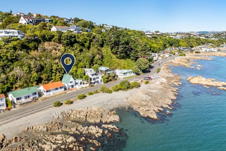 Photo of property in 31 Moana Road, Plimmerton, Porirua, 5026