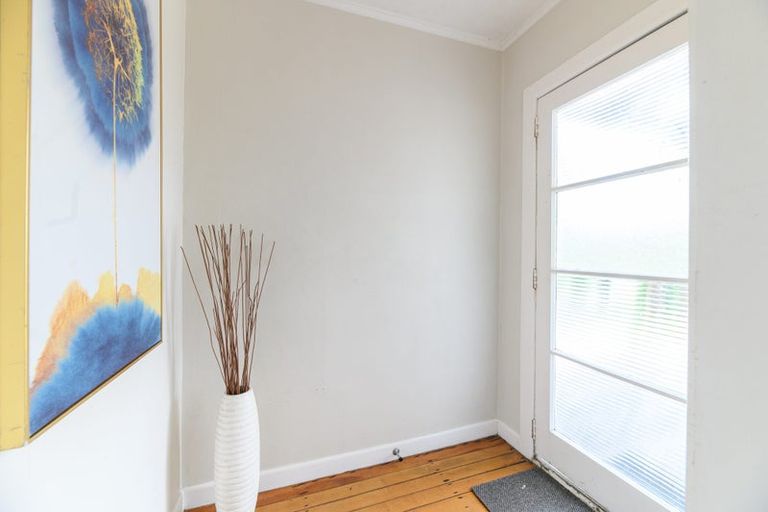 Photo of property in 31 Railway Street West, Papakura, 2110