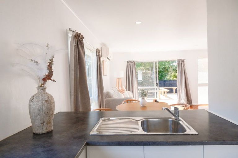 Photo of property in 2 Beryl Place, Pukehangi, Rotorua, 3015