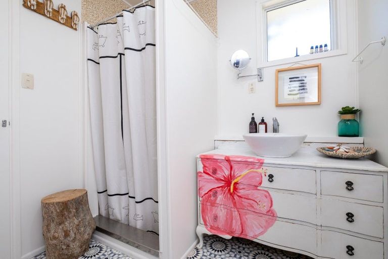 Photo of property in 116 Harper Road, Waimarama, 4294