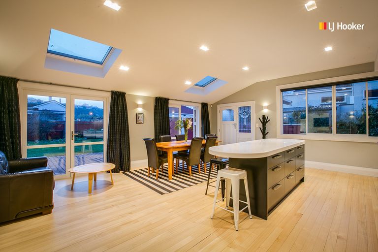 Photo of property in 27 Albert Street, Saint Clair, Dunedin, 9012