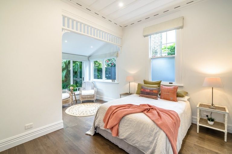 Photo of property in 8 Ring Terrace, Saint Marys Bay, Auckland, 1011