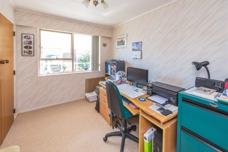 Photo of property in 23 Exeter Crescent, Springvale, Whanganui, 4501