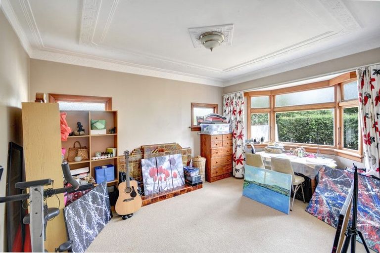 Photo of property in 19 Burns Street, Milton, 9220