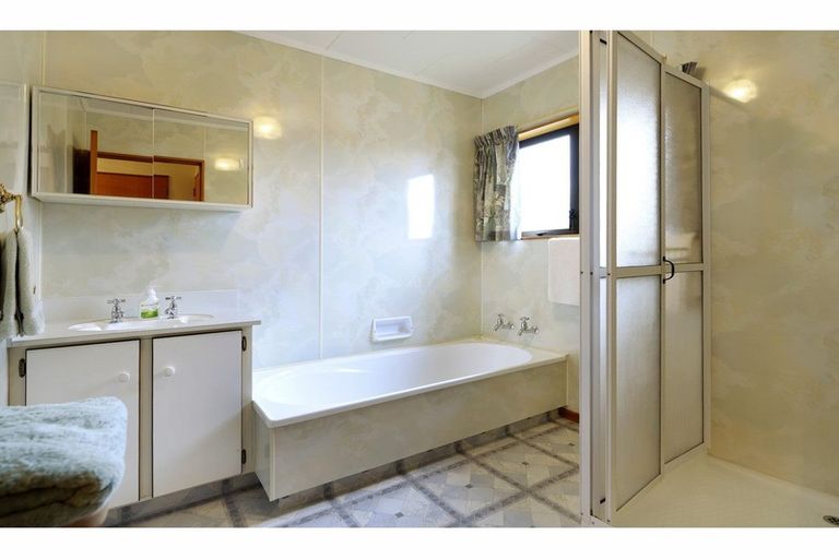 Photo of property in 29 Farnham Drive, Richmond, 7020