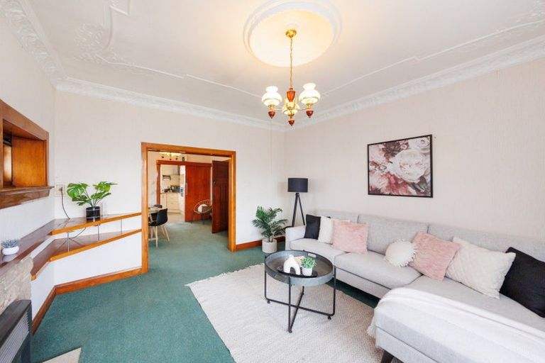 Photo of property in 35 Miro Street, Takaro, Palmerston North, 4410