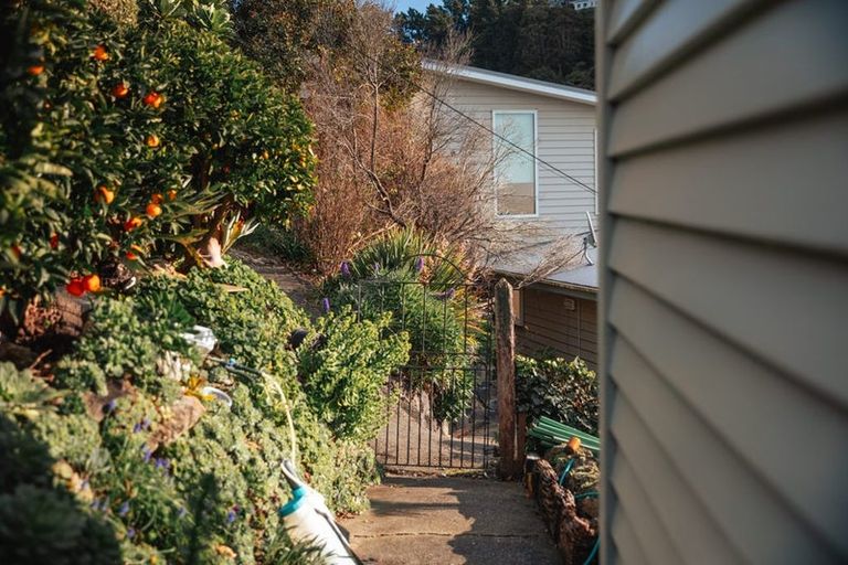 Photo of property in 64 Richmond Hill Road, Richmond Hill, Christchurch, 8081